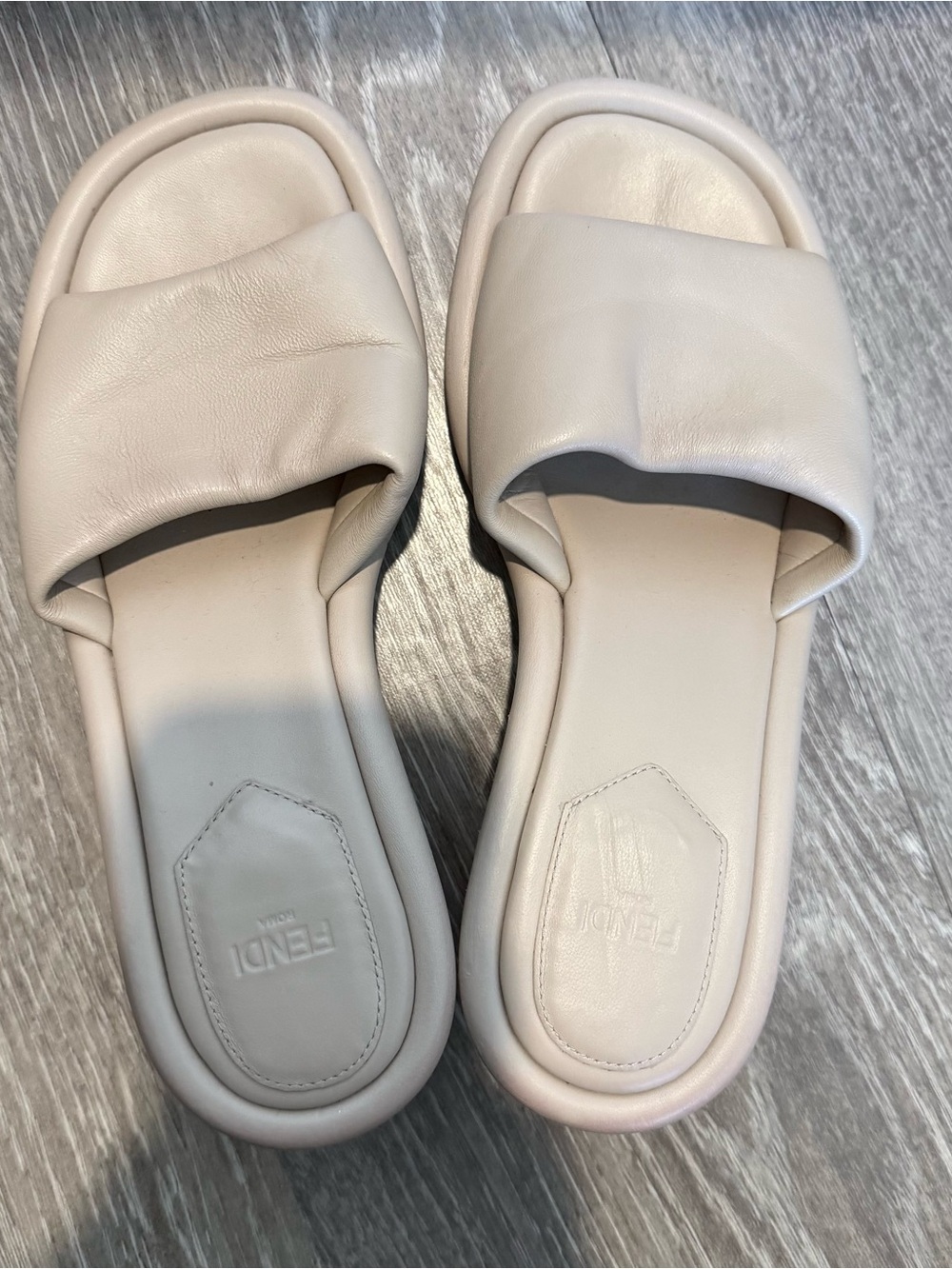 Fendi Leather FF Heels Beige